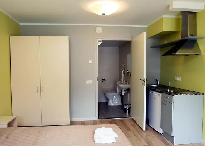 Lainela Puhkekuela * Käsmu